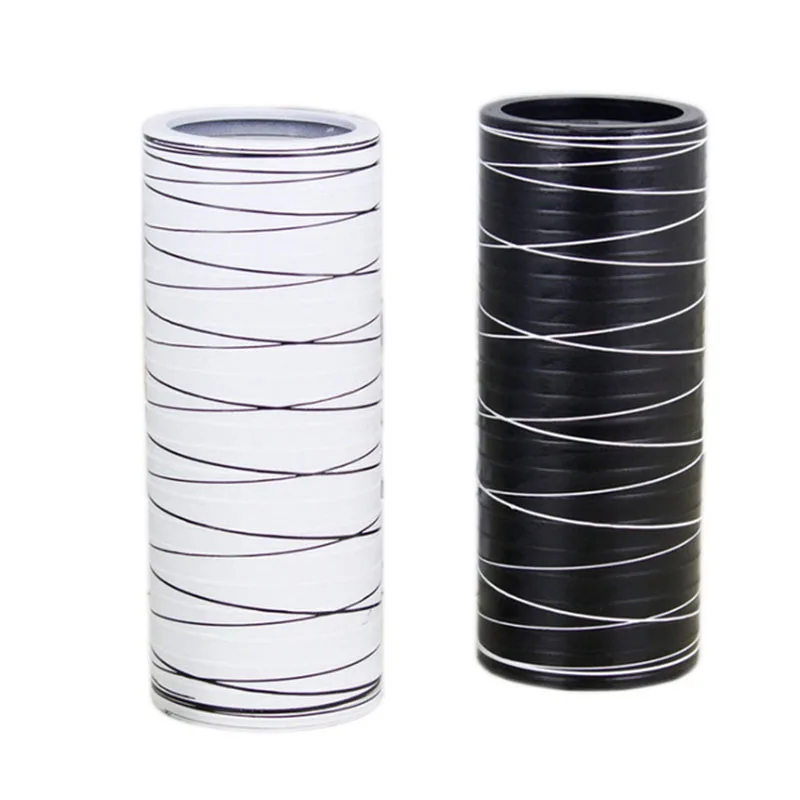 

Simple Modern Black And White Line Plastic Flower Vase Simple Home Decoration Room Decoration Accessories, As photo