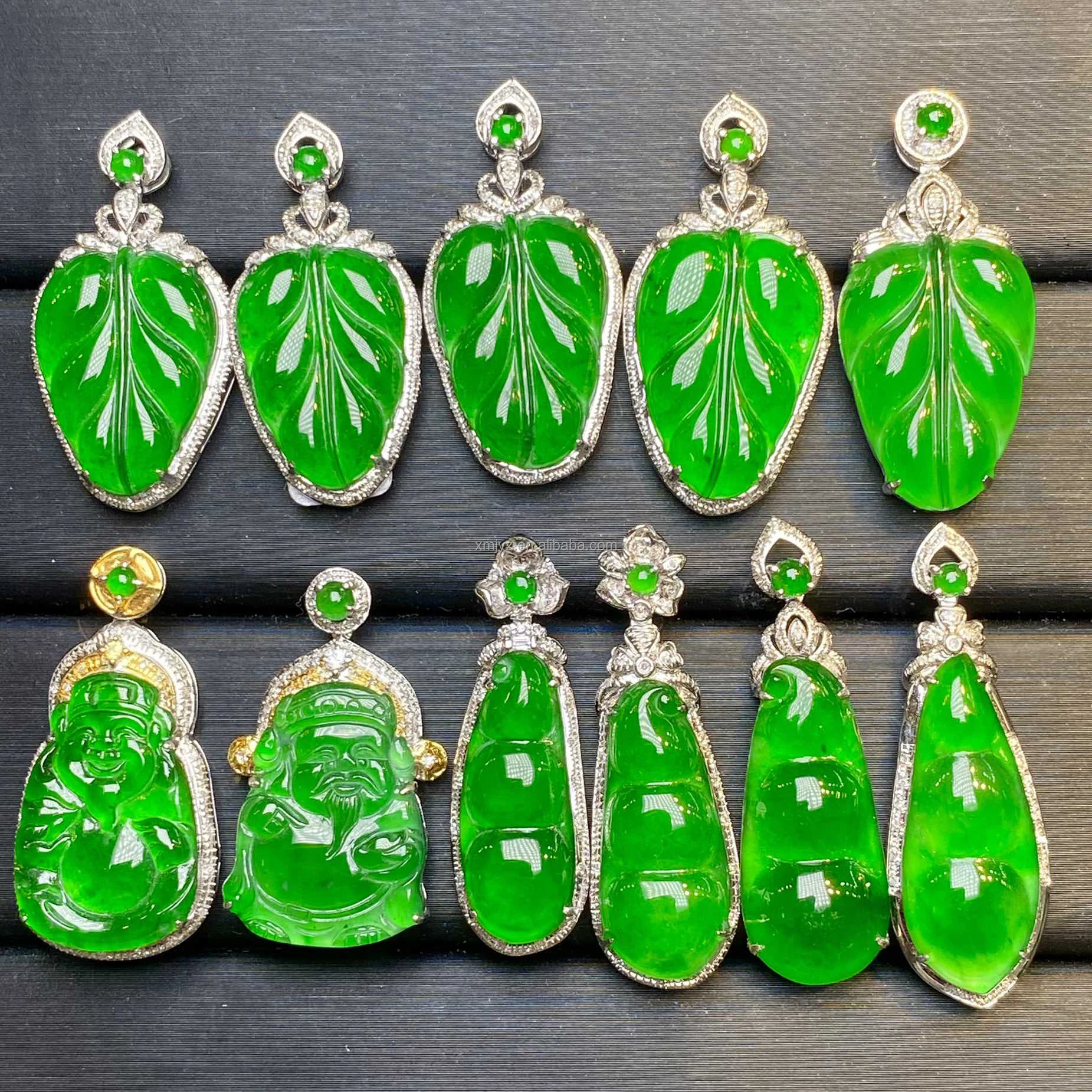 

18K Gold Diamond Pendant A Grade Jadeite Green Leaf White Gold Jade Buddha Pendant Necklace