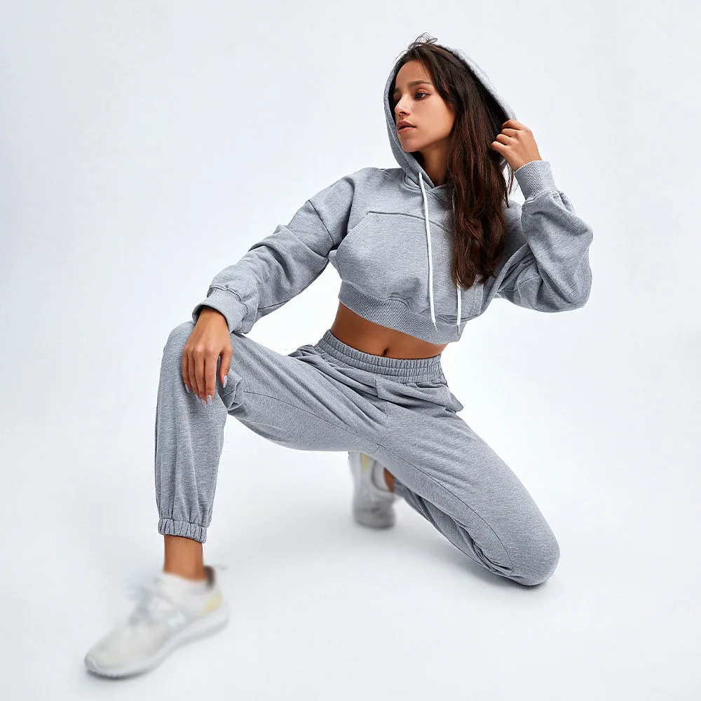 

Custom jogging suits wholesae winter gym high quality football plain tech fleece tracksuit 2piece set woman tracksuits for women