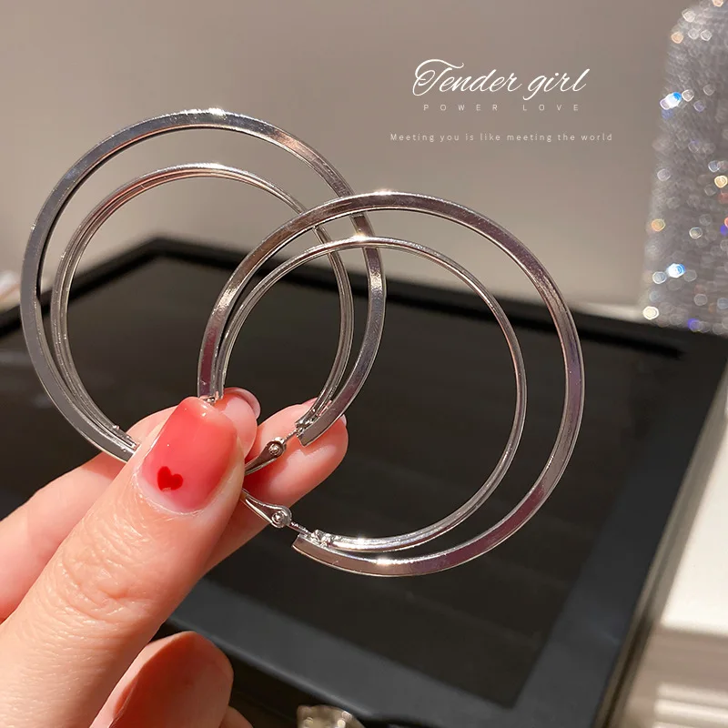 

fashion trendy wholesale double hoop earrings