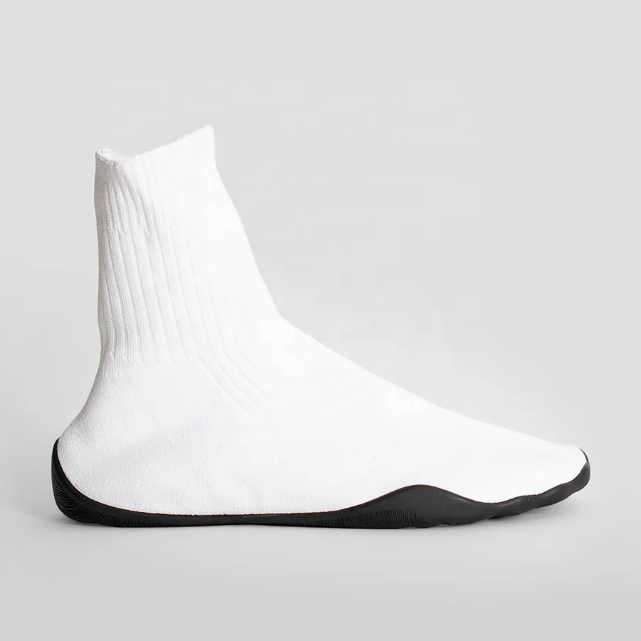 

2021 new design flat men white black shoes sock sneakers men shoes