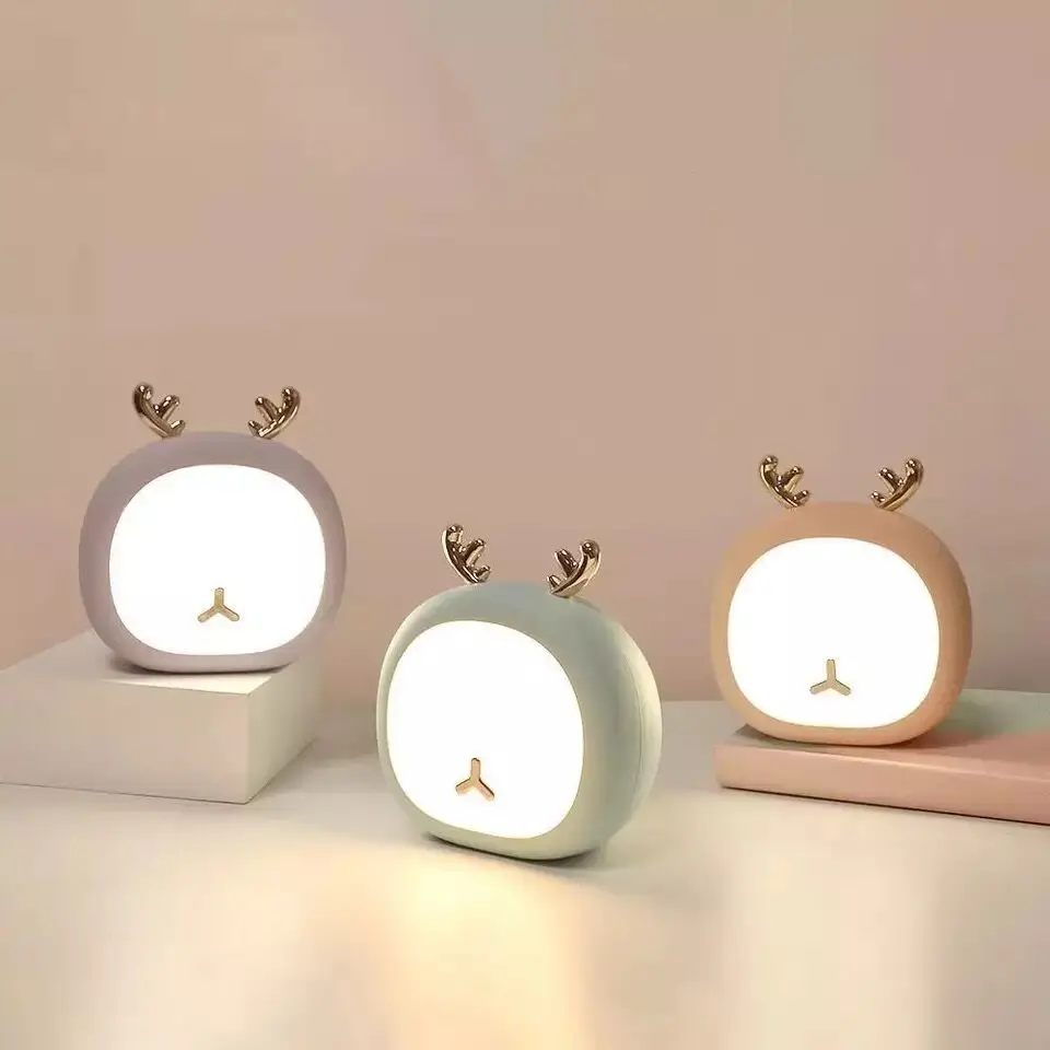 Mini Cute Cartoon Deer Shaped Pat Light Lamp Soft Silicone Nightlight for Kids Toy Gifts Room Decor