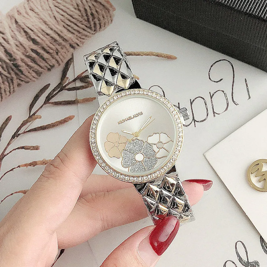 

New 2021 hot sale lady stainless steel waterproof luxury cheap watch Women's gifts
