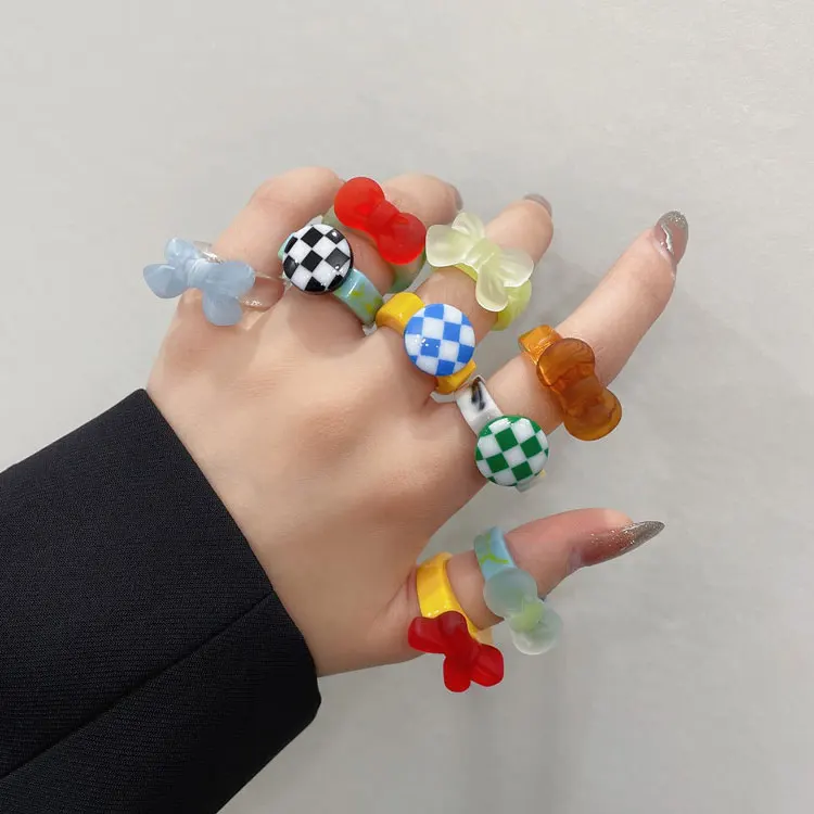 

SC New Fashion Y2K Acrylic Finger Ring Jewelry Women Institute Style Jelly Color Checkerboard Bowknot Resin Rings for Teen Girls, Colorful