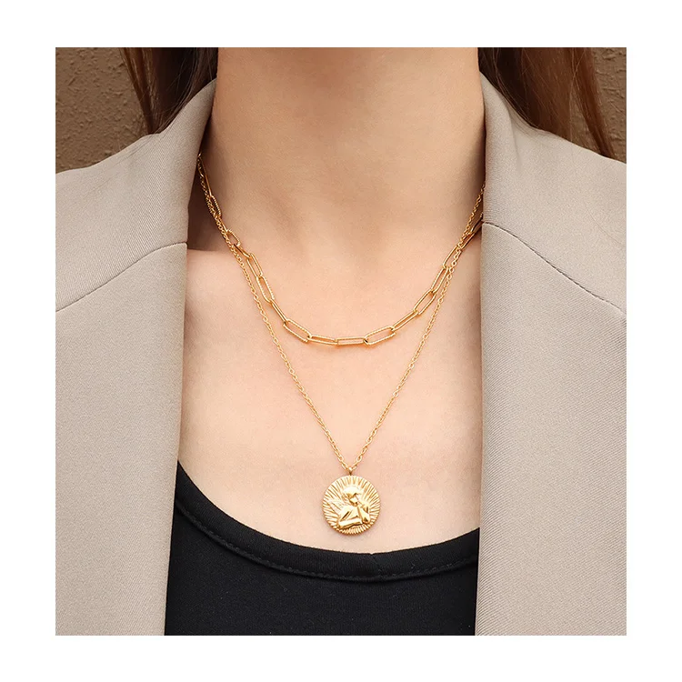 

Trendy fashion Simplicity European and American style locket pendant women man necklace, Gold/sliver