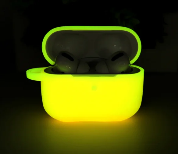 

Shockproof cover luminous silicone luminous protective cover glowing in the dark case for airpods 1 2 3 pro with keychain