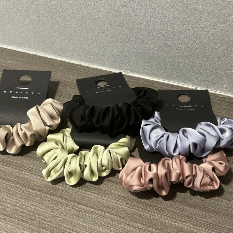 

Summer Elegant Women Fabric Elastic HairBand Ties Soft Material Solid Color Small Satin Scrunchies And Hair Accessories
