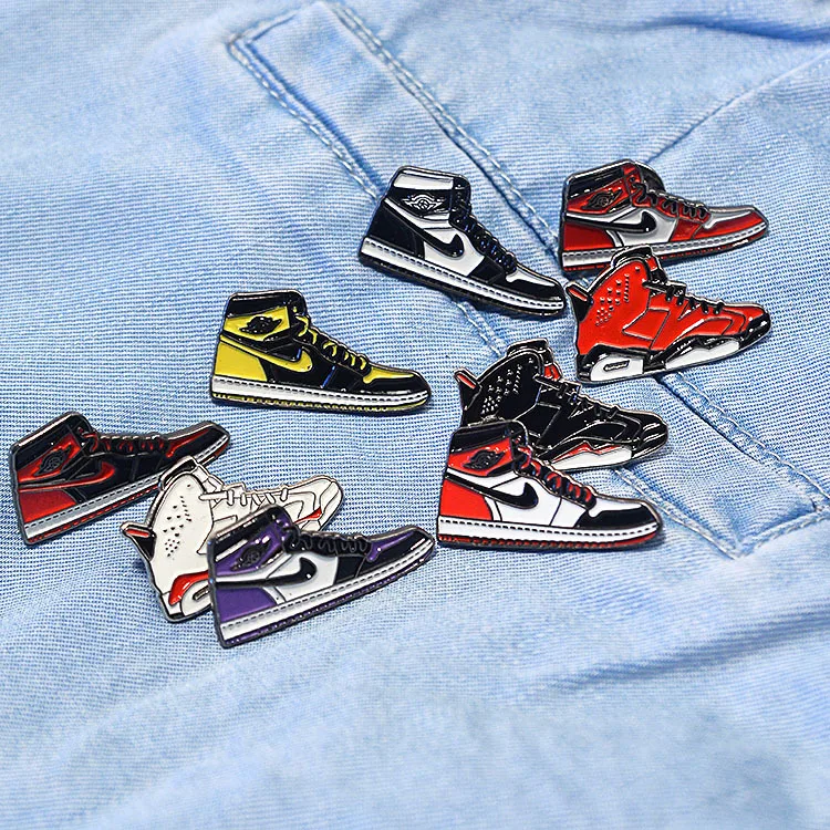 

Amazon Hot Selling Sneakers Badge Souvenirs Metal Enamel Brooch Couple Gifts A J Sport Pin