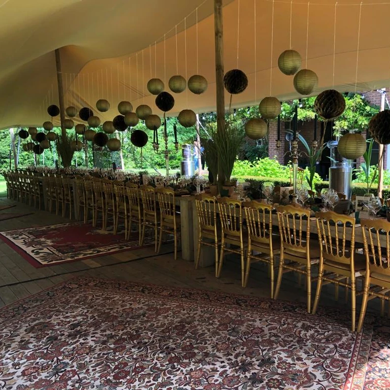 

100% waterproof sand color stretch tent used for parting wedding