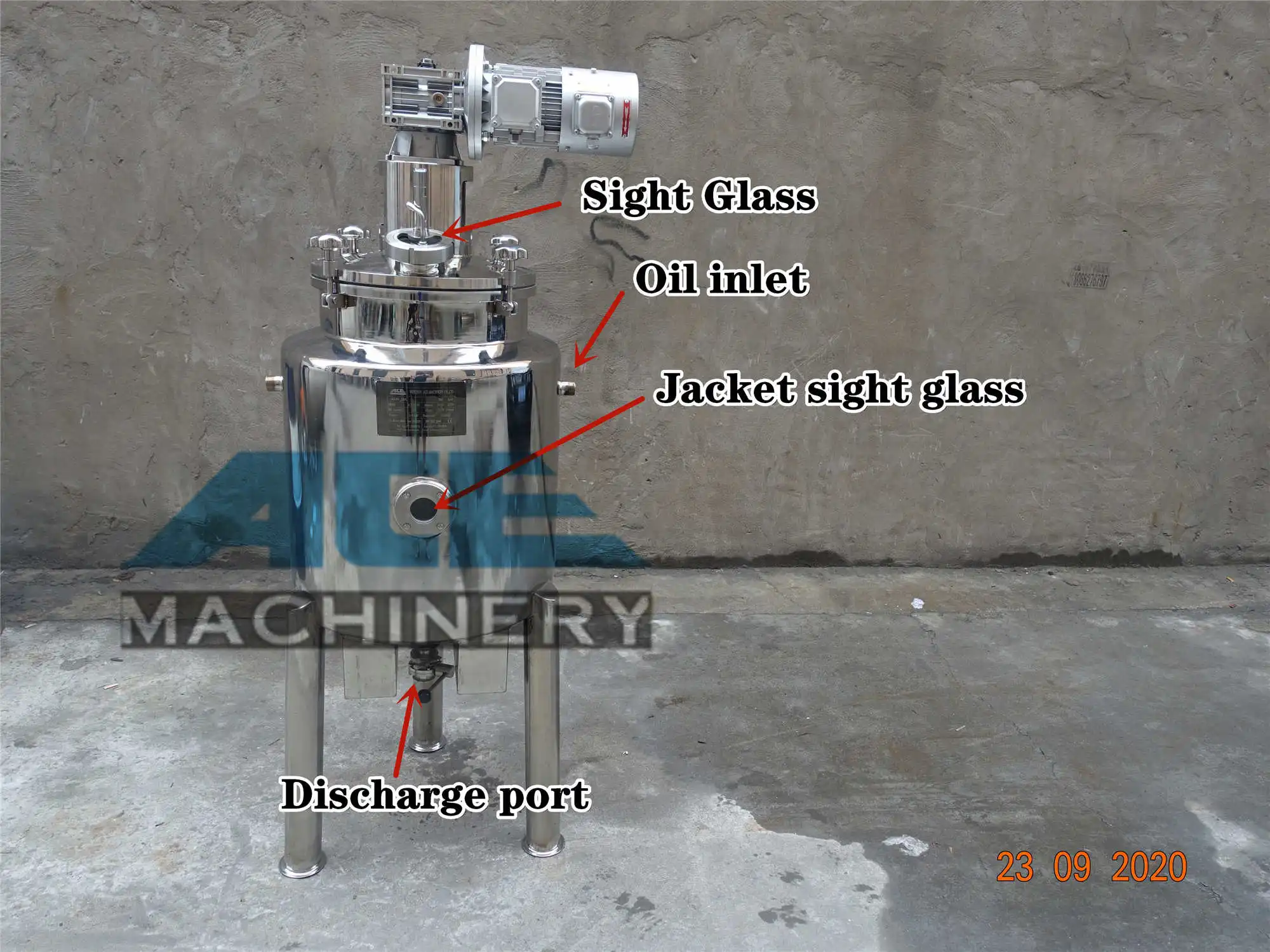 detergent mixing tank