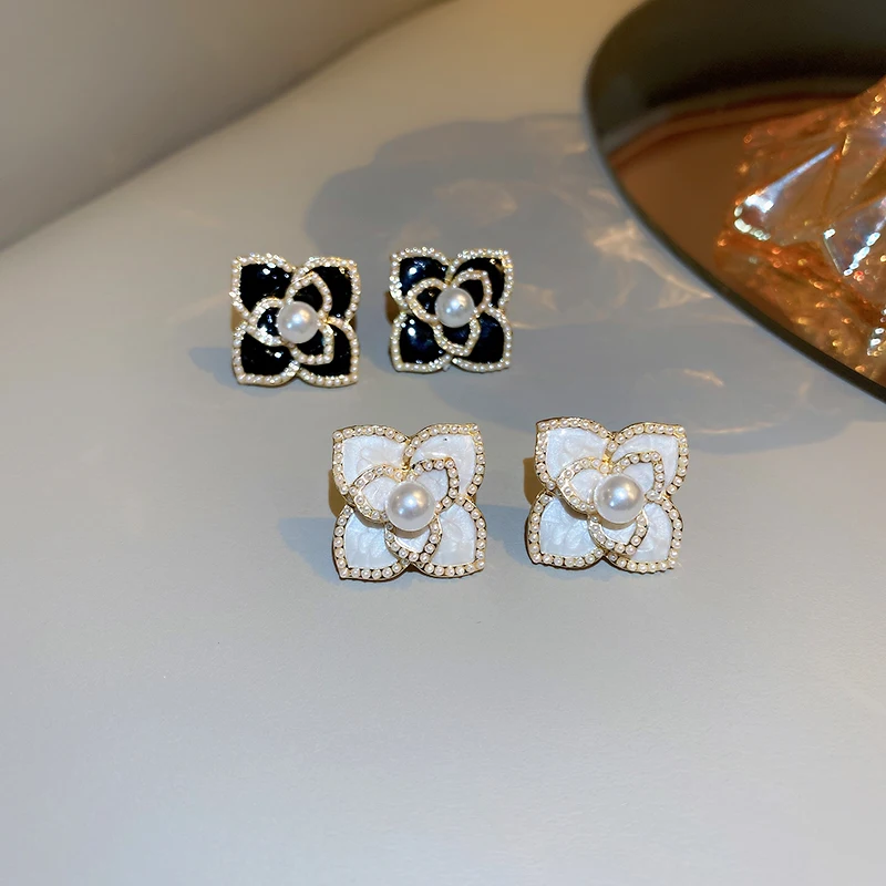 

black fancy pearl jewelry korean earrings flower