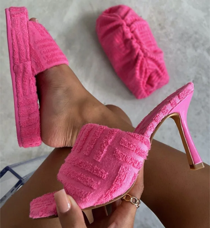 

2021 winter indoor flat slippers women's cotton slippers large size 43 woolen high heels slippers