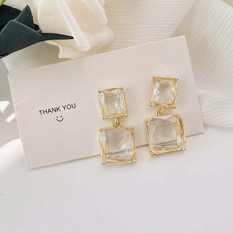 

JUHU 925 geometric diamond-studded earrings exaggerated high-grade square drop earrings crystal elegant alloy jewelry for women, Gold