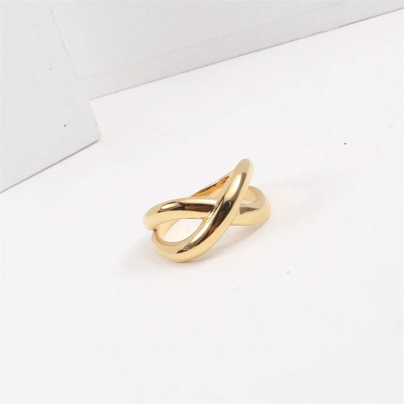 

High End 18K Gold Plated Cross Rings For Women Gold Ring Stainless Steel Rings