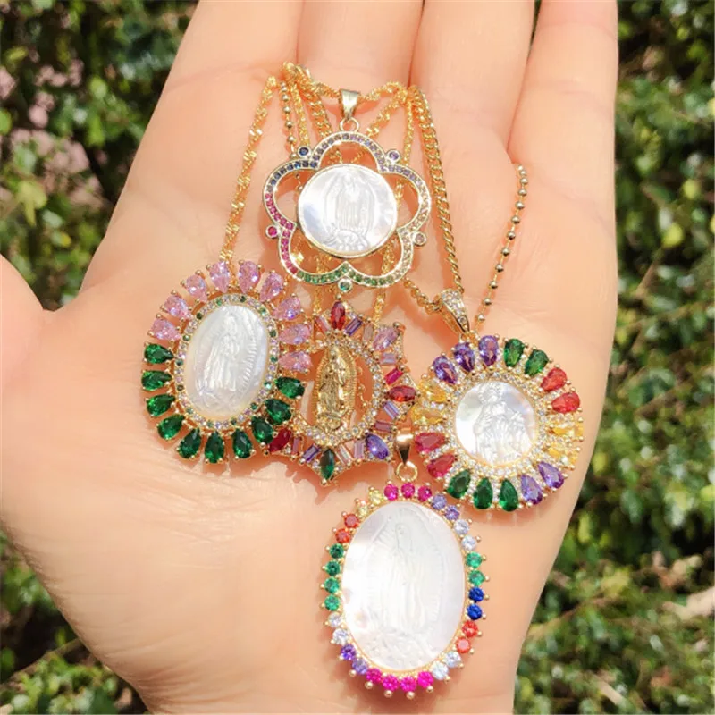 

2021 Xueni CZ Micro pave Virgin Mary Shell Pendant necklace Gold Color Cubic Zirconia Round Pendant Necklace Jewelry, Picture shows