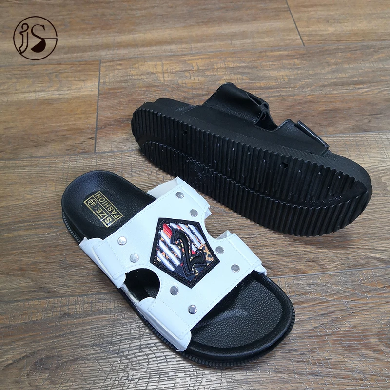 

2021 New arrival brand design slippers for men men slides slippers, Picture