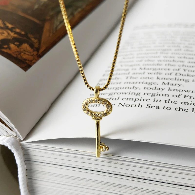 

Fashion jewelry Key pendant 925 sterling silver gold plated Micro Pave Zircon Key Necklace Women