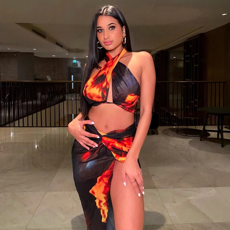 

Lygens S1B7216W Tie Dye Women 2 Pieces Lace Up Halter Crop Top Side Slit Pleated 2021 Autumn Winter Streetwear Casual Outfit