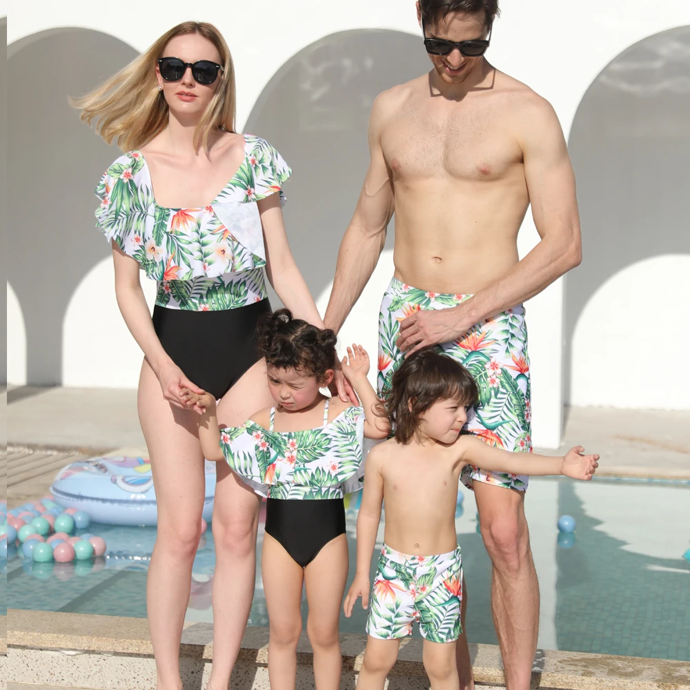 

Custom 2021 new parent-child swimsuits boys girls bathing suit mommy and me outfit family matching swimwear