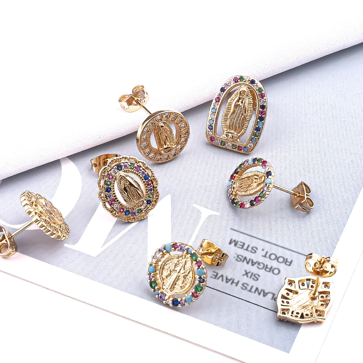 

CM New Arrived Religious Fashion Earring Colorful Cubic Zircon Stud Earrings for Women Trendy Charm Virgin Mary Earring