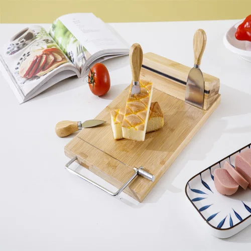 

Cheese Board Contains A Three-piece Set Of Cutlery Cutting Board For Bread, Natural