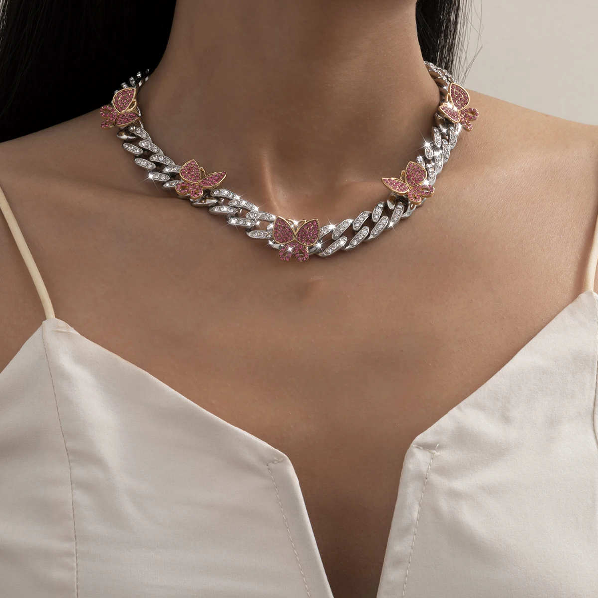 

SHIXIN Fashion Heavy Chain Necklace Enlace nuevo ChokerIced out Cuban Link Butterfly Necklace Statement Necklace Jewelry 2020
