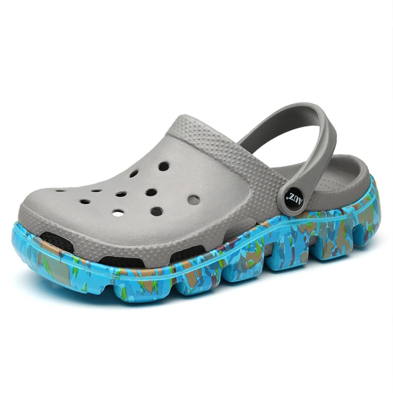 

Good quality men's camouflage sandals clogs beach garden shoes