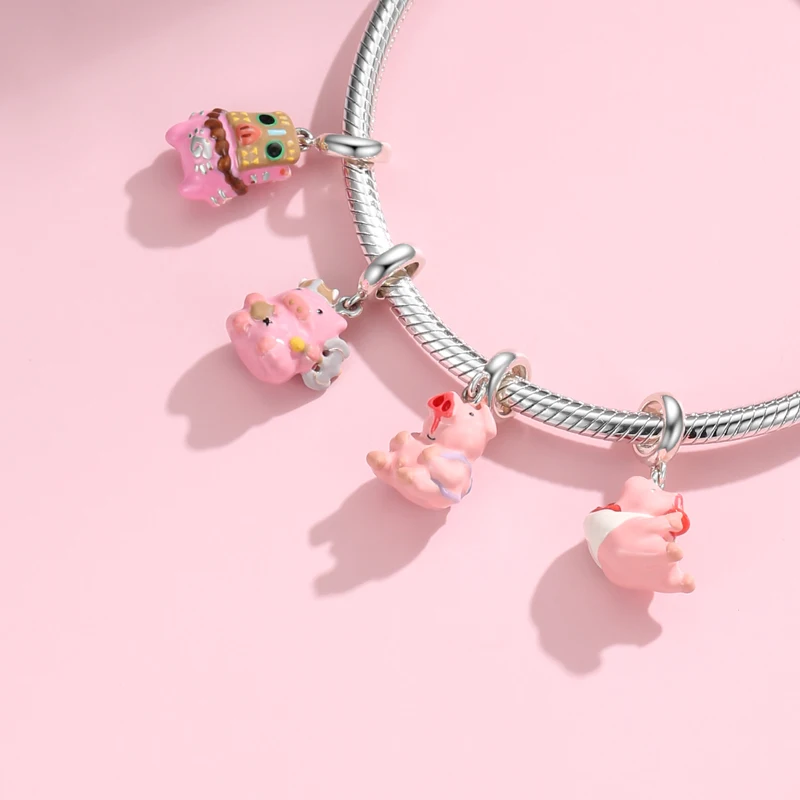 

Designer Charms 925 Silver Piggy dress up Greedy Pig Wizard Pig Warrior Pig cute beads pendant Fit fashion Women Bracelets