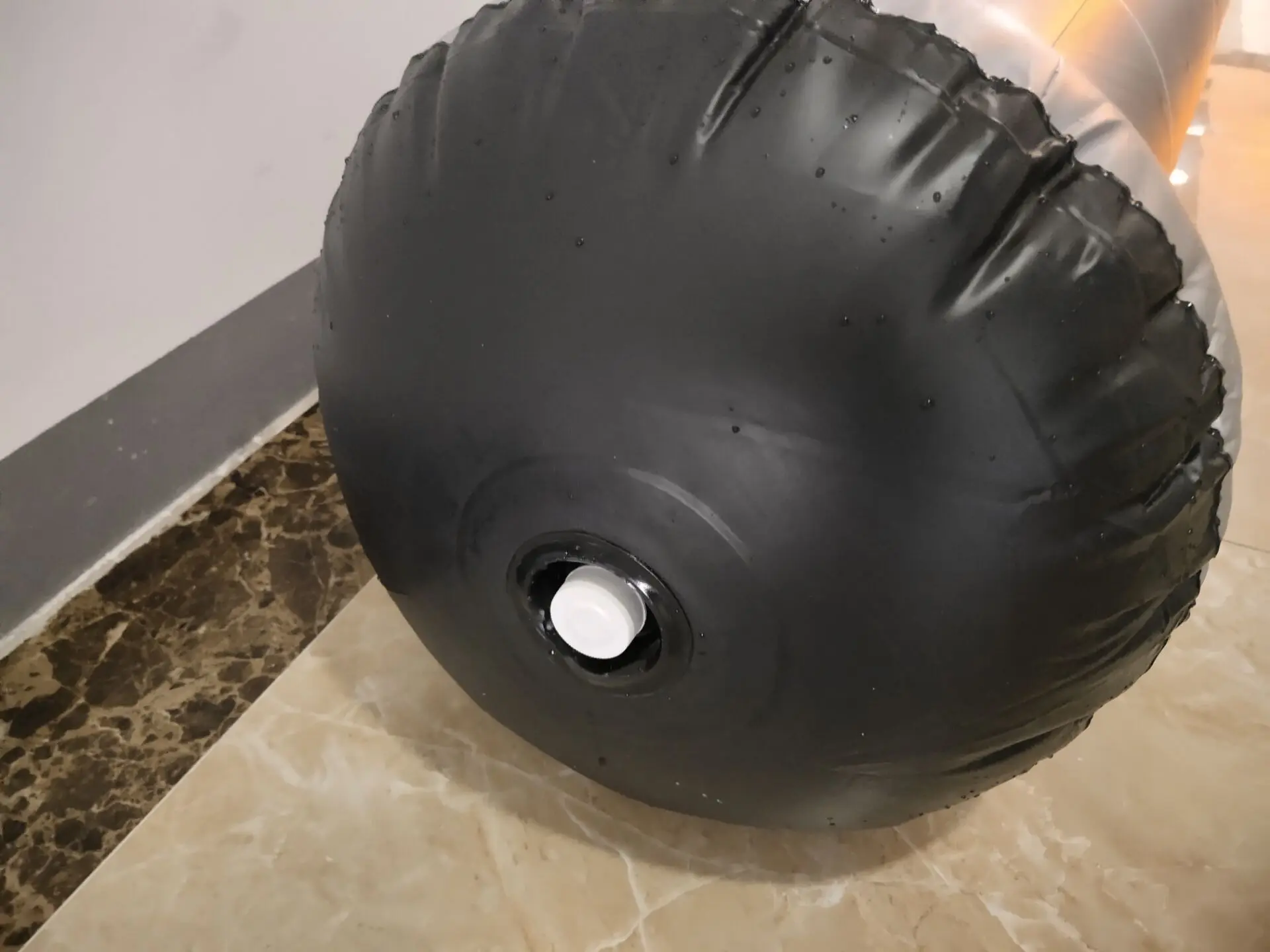 0.32mm Pvc Inflatable Water Filled Base Punching Bag Boxing With Foot