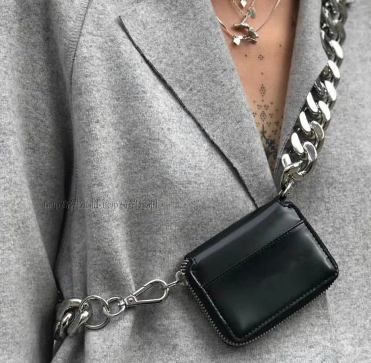 

2021 Mini Bags Women Crossbody Small Coin Purse Fashion Chest Pack Strap Thick Metal Chain Shoulder Bag, Black