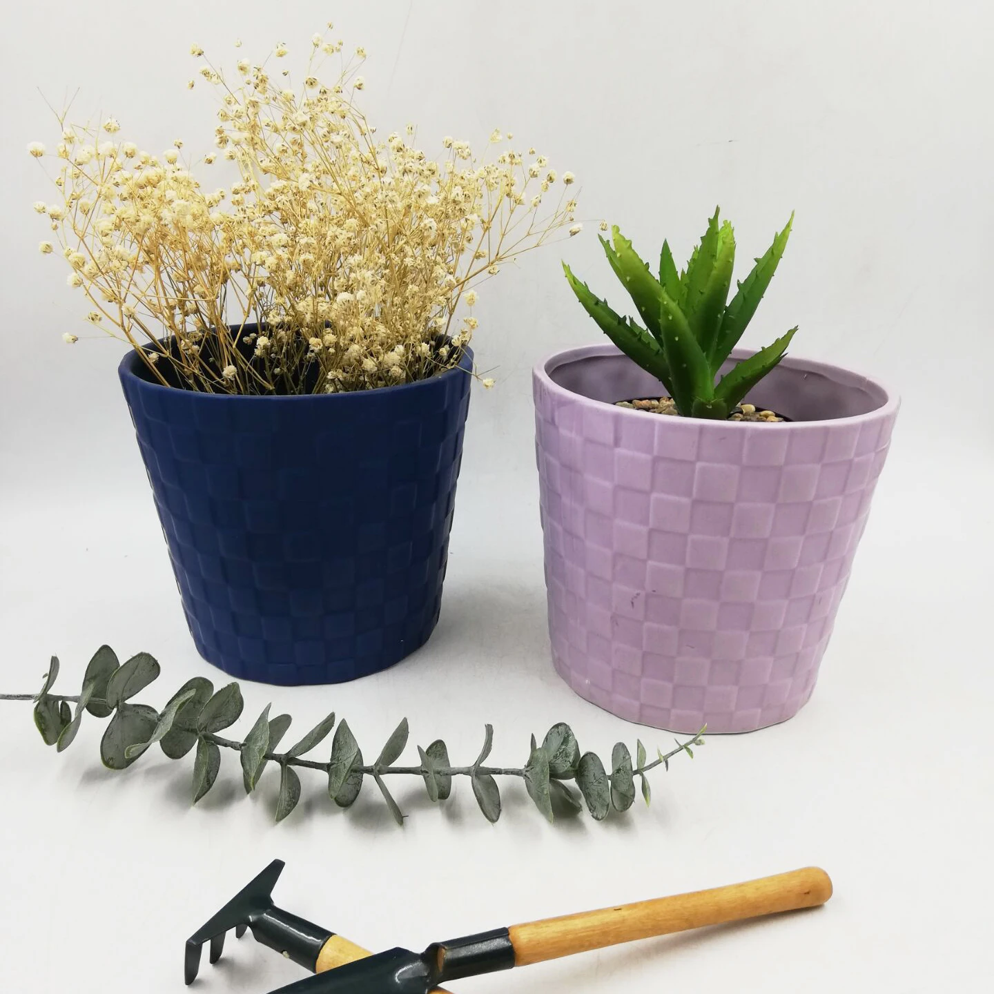 

Good Quality Cheap Indoor Decorative Succulent Pot Blue Small Ceramic Flower Pot Hydroponic Grow Plants Planter, As photo