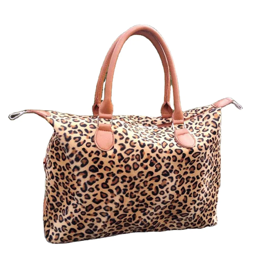 

Wholesale Cow Hide Travel Bags Fannal Leopard Duffel Bags Customized cow Print Weekend Duffle Bags DOM-1141610