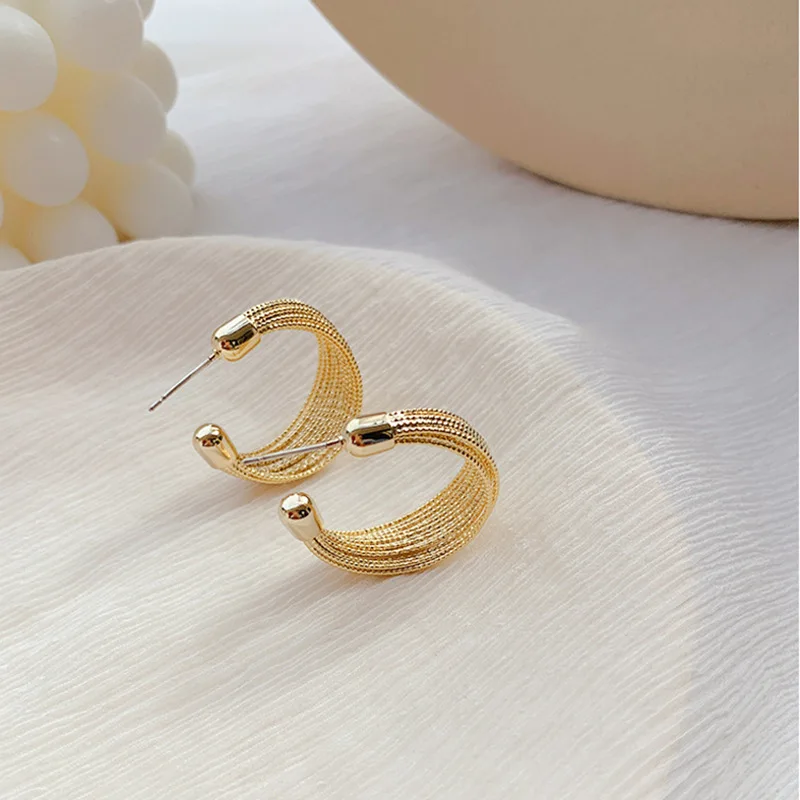 

2021 New Arrival S 925 Sterling Silver Needle Chunky Hoop Earrings Simple 14k Gold plated Opening Circle Earrings