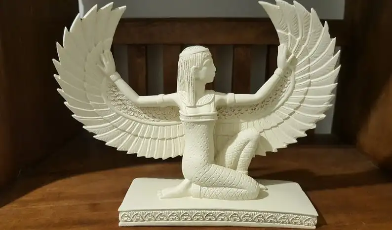 marcus aurelius - statuette