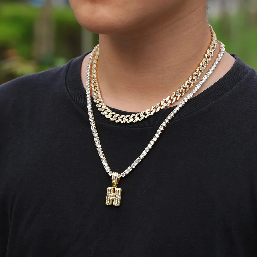 

High Grade Fashion New crystal zircon letter Pendant versache baugette religious necklace