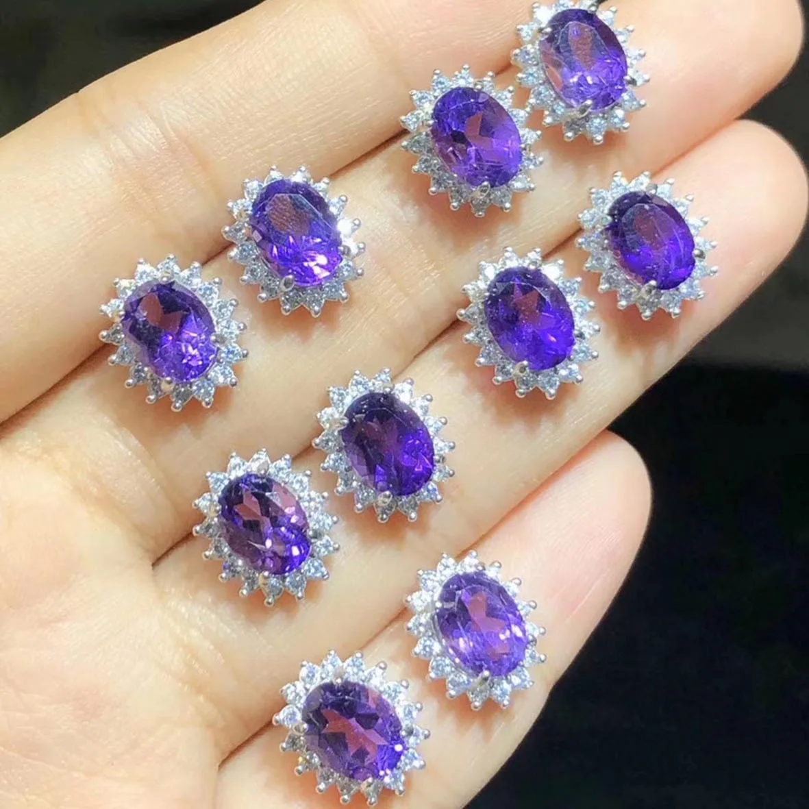 

Hot Selling 925 Sterling Silver Jewelry Oval 6x8 mm Natural Amethyst Stud Earrings For Womens Earrings Engagement Wedding Stud E