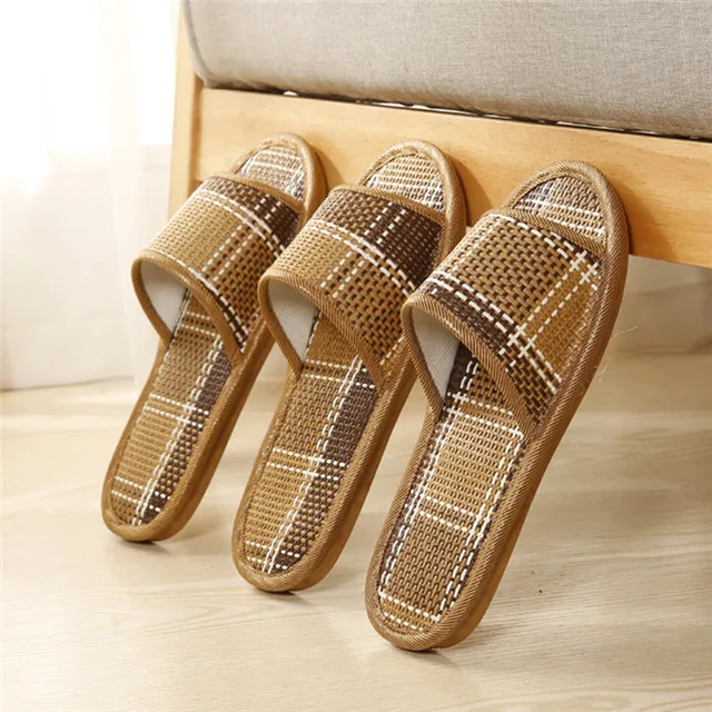 

New Summer Bamboo Woven Straw Mats and Rattan Grass Home Indoor Non-slip Flooring Couples Men and Women Linen Slippers, Different colors and support to customized