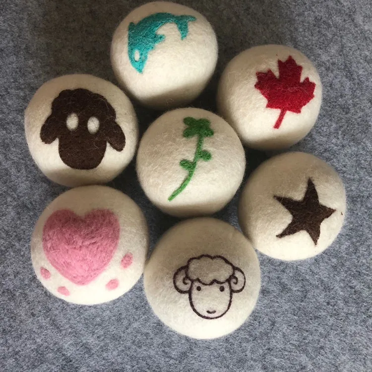 

handmade wool ball 100% wool felt decoration ball