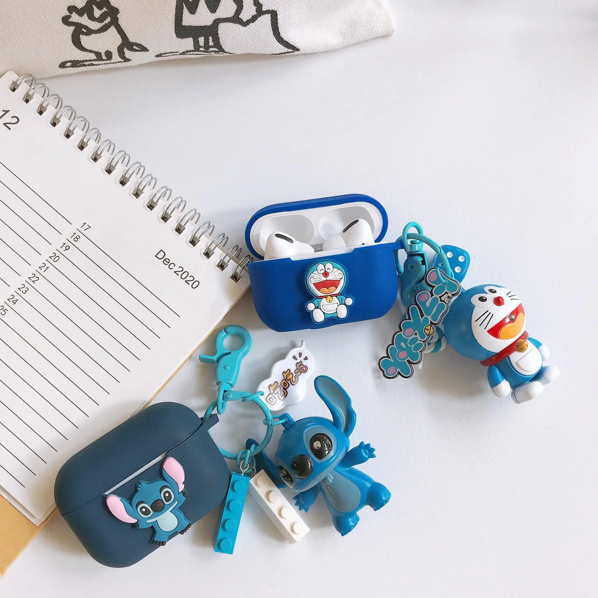 

Earphone Case For Airpods Pro 1 2 Free Shipping Stitch Doraemon 3D Cute Glow Doll Keychain, Green