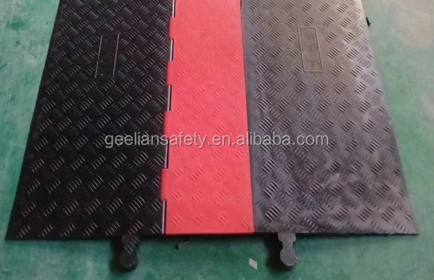 Portable Plastic Wheelchair Ramp - Leveling Handicap Ramp for Cable ...