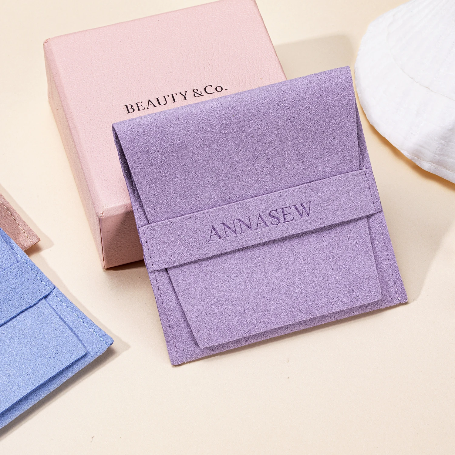 

Annasew 8x8cm Gray Microfiber Jewelry Pouches Packaging Bags Necklace Earring Ring Jewelry Pouch With Custom Logo, Customized color