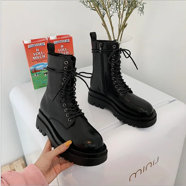 

Hot Selling Ladies Women Boots Lace up winter ankle chelsea boots shoes, Black