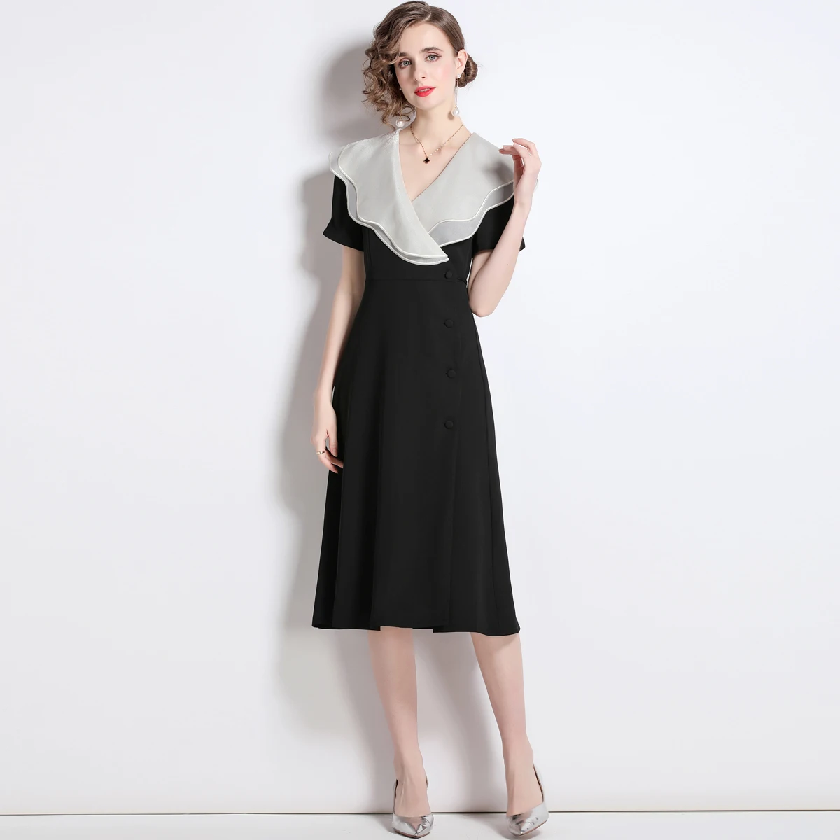 

Women Summer Fashion Color Block V Neck Black Hepburn Dress