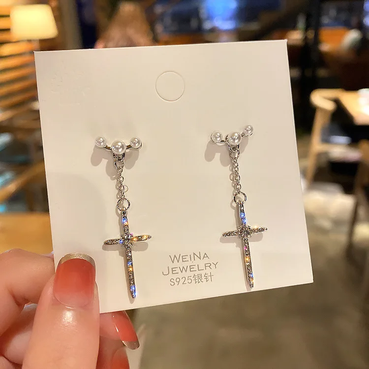 

2021 trendy jewelry pendant crystal earings cross
