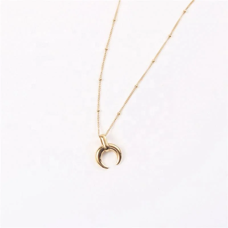 

Jewelry 18K Gold Plated Moon Shape Pendant Necklace Trendy Necklace Wholesale