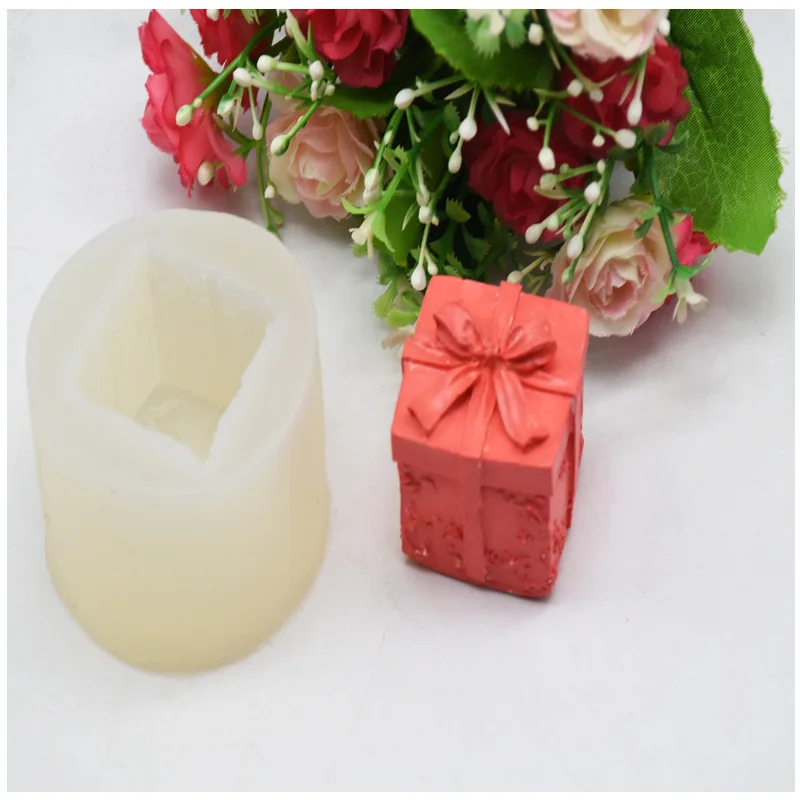 

DIY Handmade Fudge Gift Box Shape Aromatherapy Candle Clay Gypsum Cake Fudge Silicone Fondant Mold for Baking Pastry Accessories