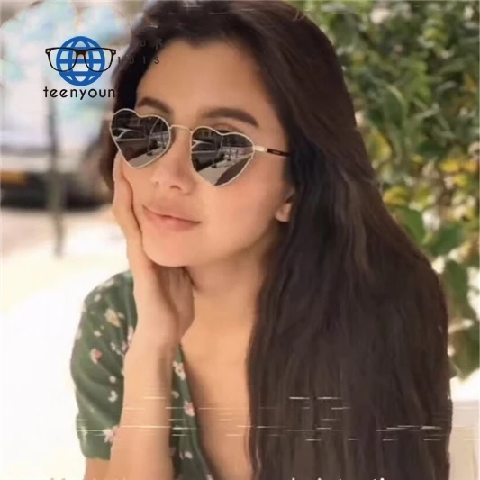 

Teenyoun Fashion Brand Designer Cute Eyeglasses Cool Punk Style Candy Color Sunglasses 2023 New Love Heart Shape Metal Polarized