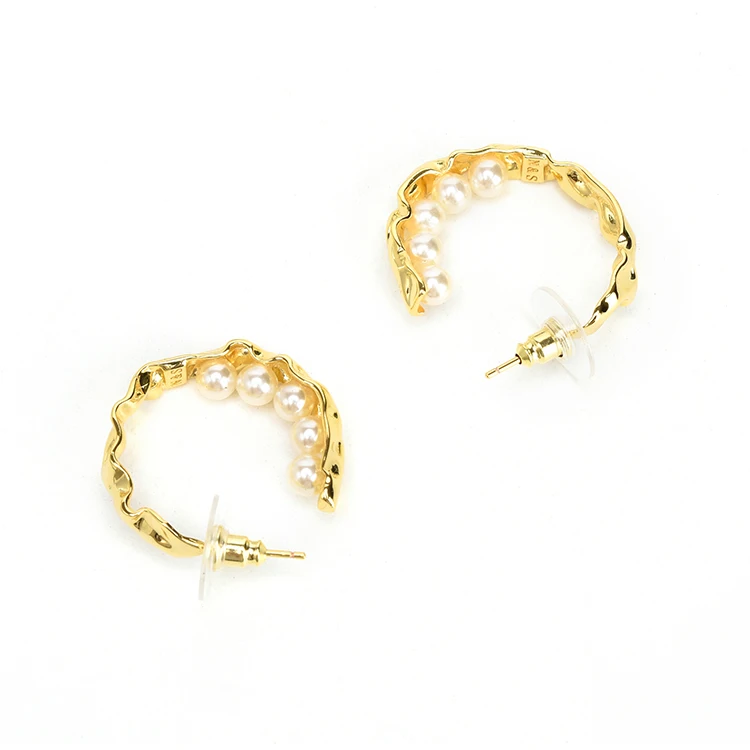 

2021 Hot Selling Widely Used Superior Quality Fashion Pearls Earrings, Golden