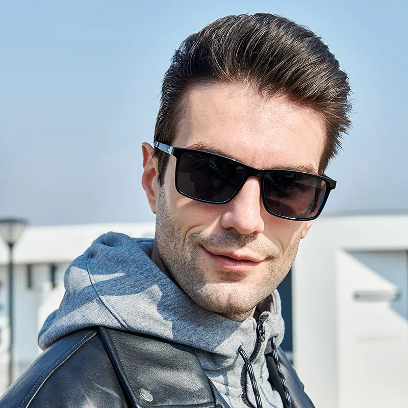 

2021 New arrival Retro TR Material Polarized Sunglass Outdoor Shade Men Sports sunglasses, Custom colors