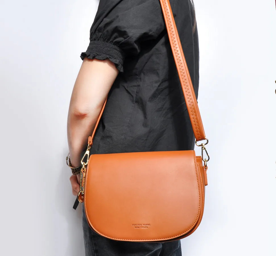 

2019 Winter China Factory Direct Sales High Capacity Fashion Durable Shoulder Bag Woman